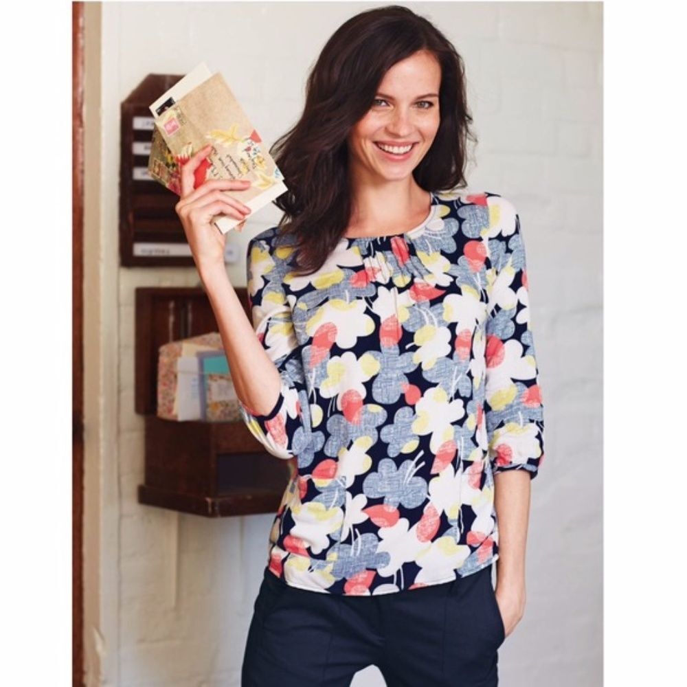Boden Floral Top A4*